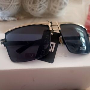 Sunglasses Polarized Beautiful Black/Gold Sunglasses Unisex
